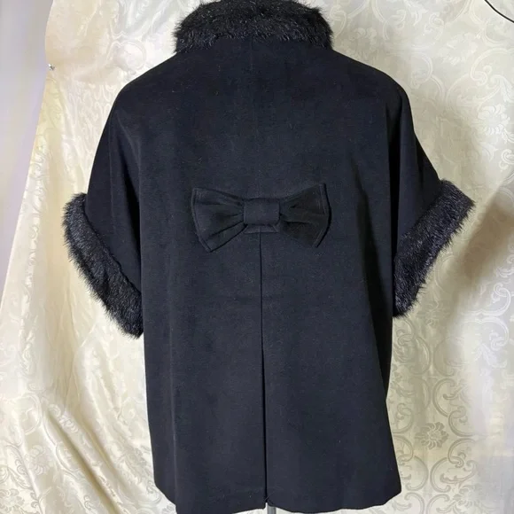 Halogen Black Fur-Trimmed Women's Poncho - Picture 8 of 16